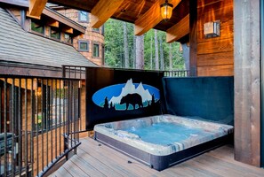 Bain à remous extérieur