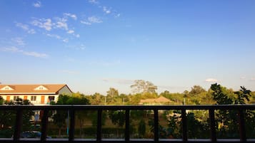 Deluxe Room | Balcony view