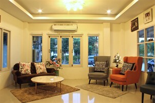 Sala de estar en el lobby