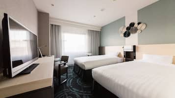 Desk, iron/ironing board, free WiFi