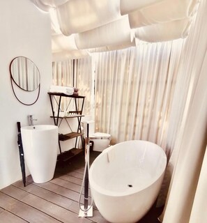 Beach Front Suite | Badezimmer
