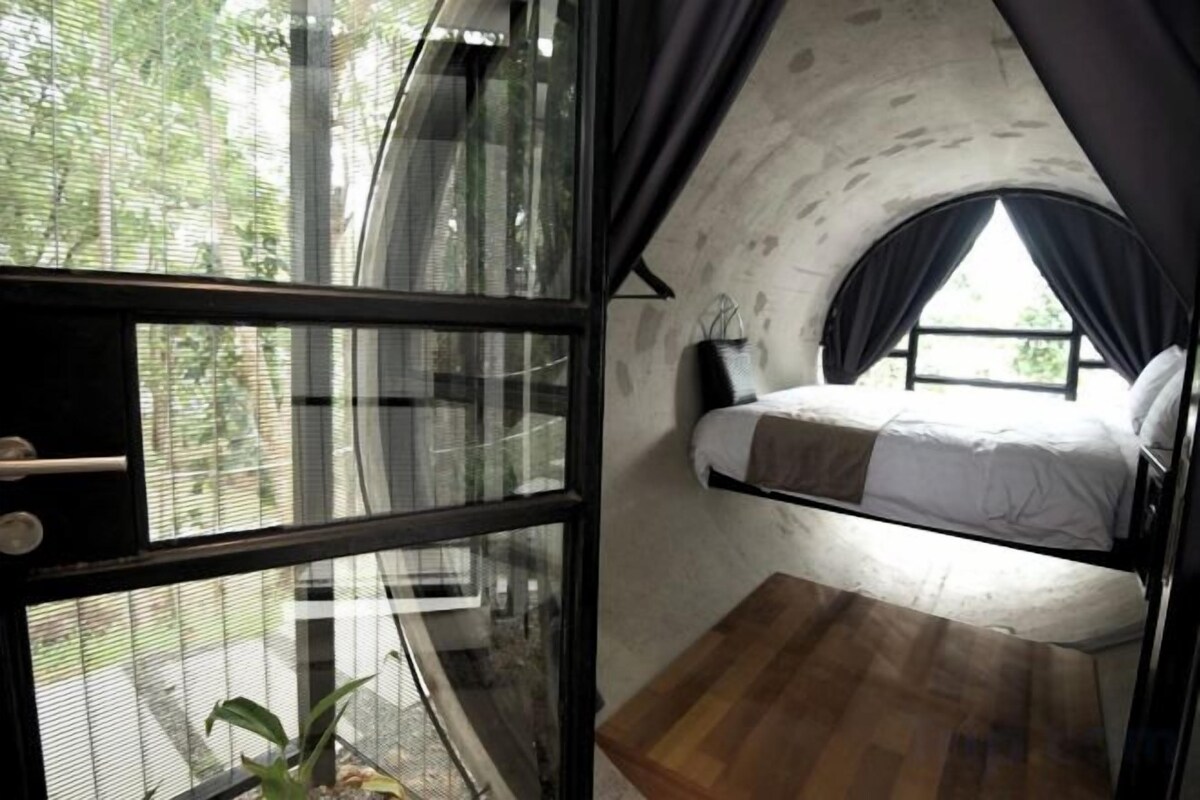 Sea View Suite