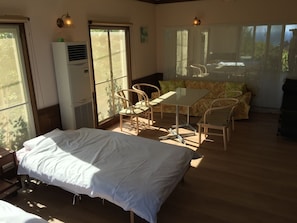 Family Studio, 4 Bedrooms, Ocean View | Desk, blackout drapes, soundproofing, iron/ironing board - JOYinn (Ito)