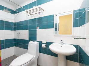 Chambre Simple Standard | Salle de bain