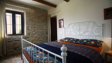 1 camera, ferro/asse da stiro, culla da viaggio, Wi-Fi gratuito