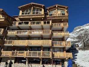 Exterior - 3 comfortable and bright rooms, beautiful view of Solaise and the Daille (Val-D'isère)
