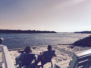 Am Strand, Liegestühle