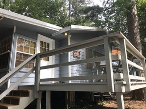 Exterior detail - Charming Cottage Snuggled in Main Lake Cove with Perfect Location and Views (Florien)