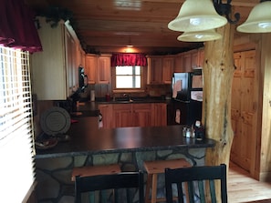 Fridge, microwave, oven, stovetop - Beautiful Creekside Cabin 3 Bedroom Robbinsville, NC Perfect Family Location! (Robbinsville)