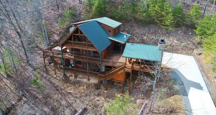 Stunning expansive mountain views - 3 King Bedrooms, 3 Baths, privacy