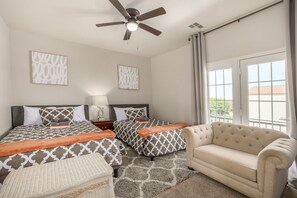 6 bedrooms, desk, iron/ironing board, travel cot - ⭐⭐⭐⭐⭐~PALAZZO TOSCANO~HEATED POOL/SPA~UP TO 13  IND. BEDS~BASEBALL~GOLF~TENNIS~ (Waddell)