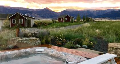 Ross Creek Cabin #2 Spectacular Mountain Views