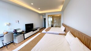 Superior Quadruple Room, Balcony | Blackout drapes, soundproofing, free WiFi, bed sheets