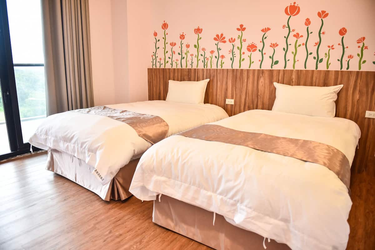 Superior Twin Room, Balcony | Blackout curtains, soundproofing, free WiFi, bed sheets
