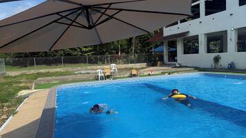 Alberca al aire libre