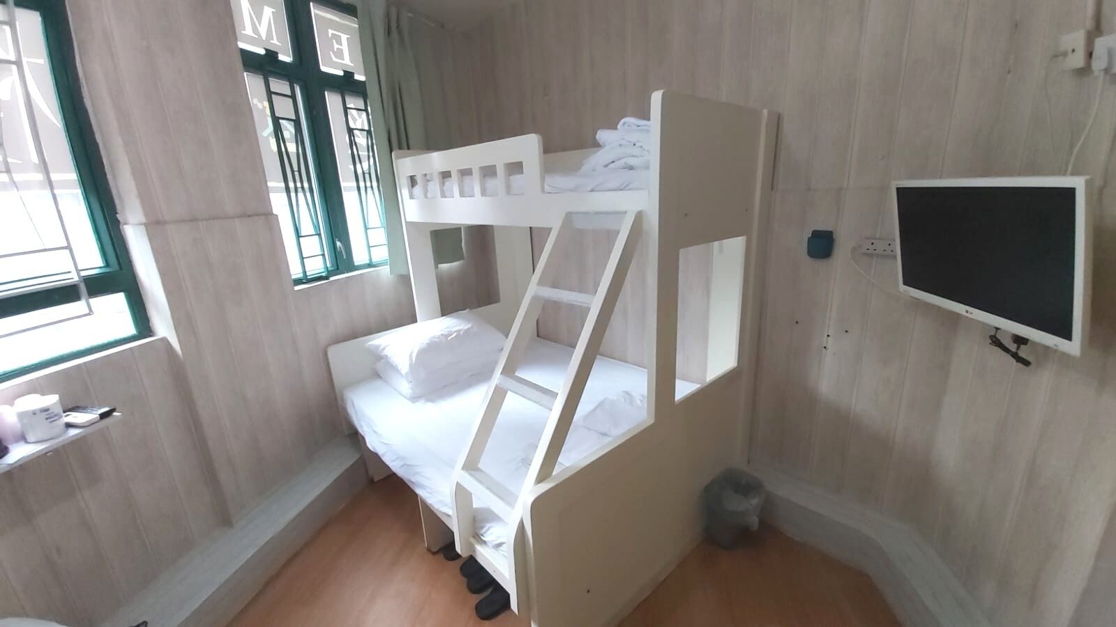 Photo - Cozy Inn Jordan Station