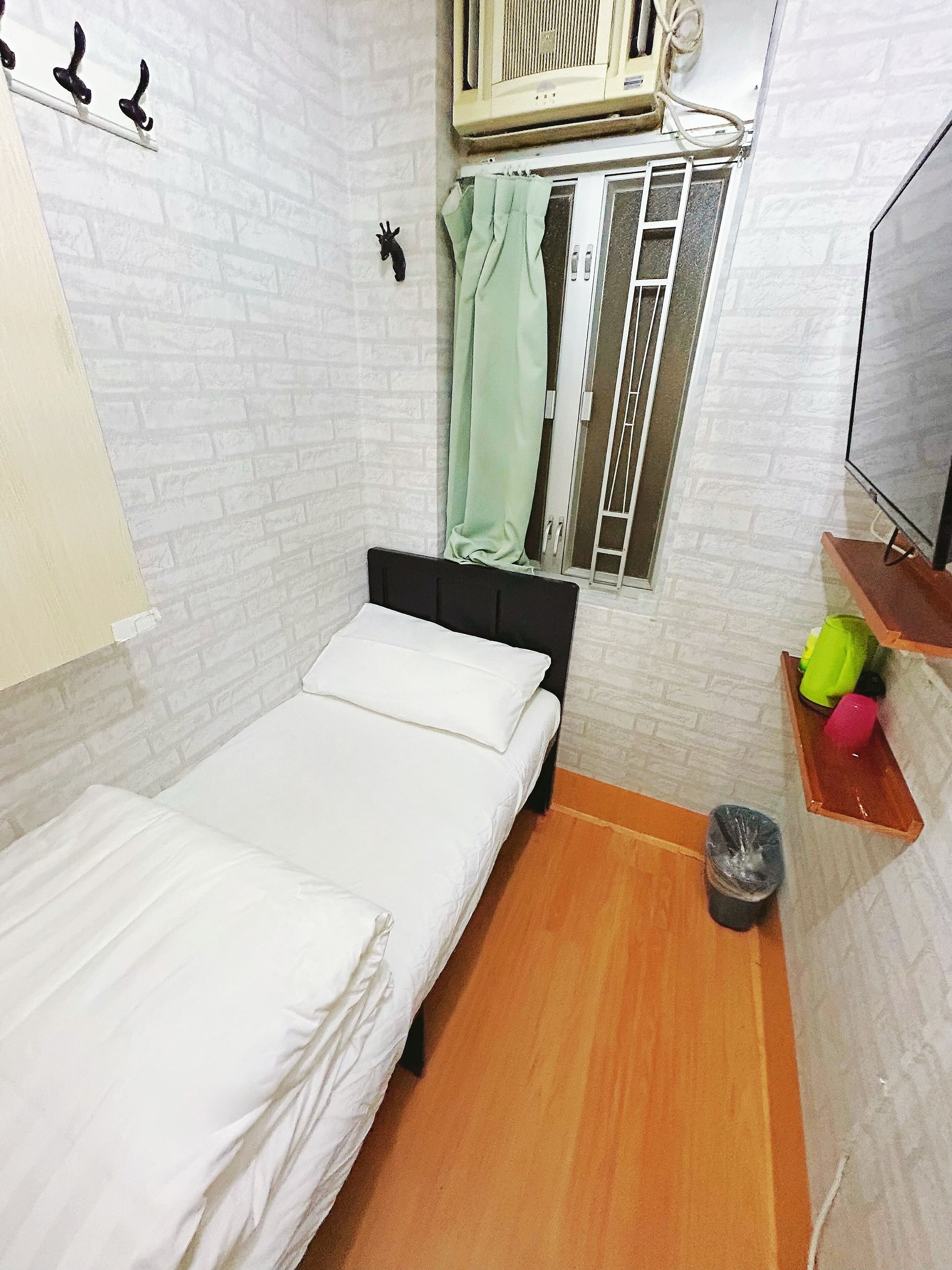 Photo - Cozy Inn Jordan Station