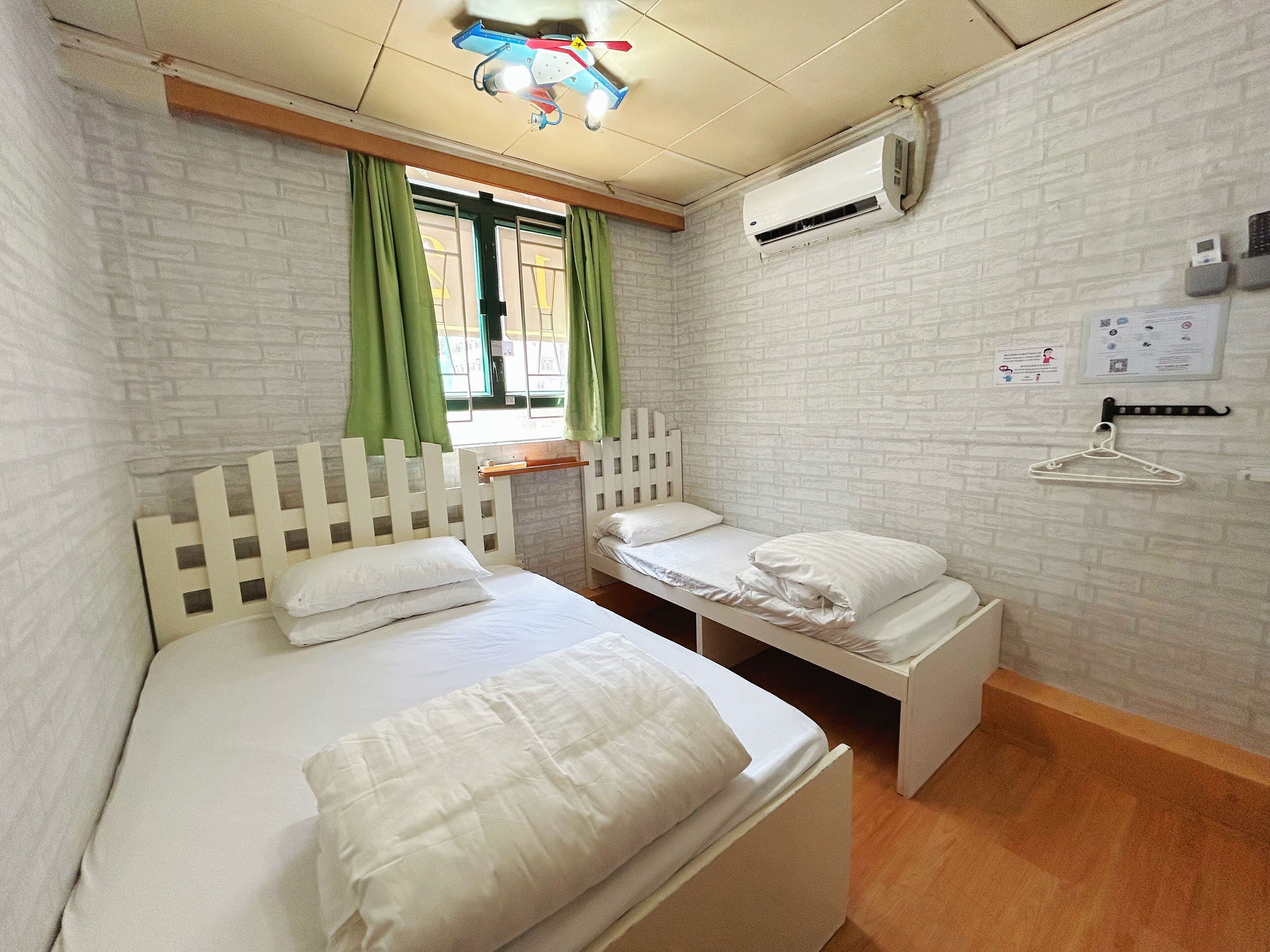 Triple Room | Free WiFi
