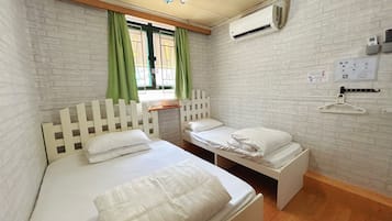 Chambre triple | AccĂšs au Wi-Fi (inclus)