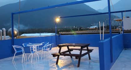 Wm & S - Hostel