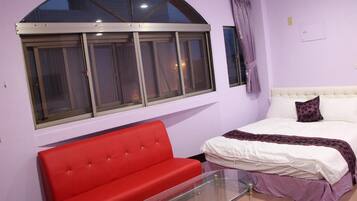 Classic Quadruple Room | Free WiFi, bed sheets