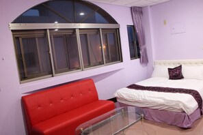 Classic-Vierbettzimmer | Kostenloses WLAN, Bettwäsche