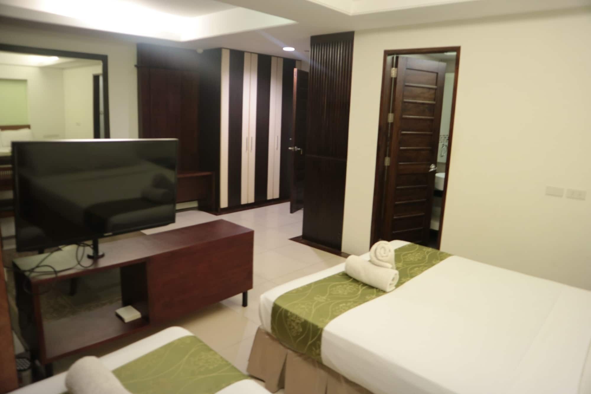 Skrivebord, gratis Wi-Fi, sengetøj