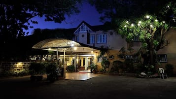 Ngoại thất
