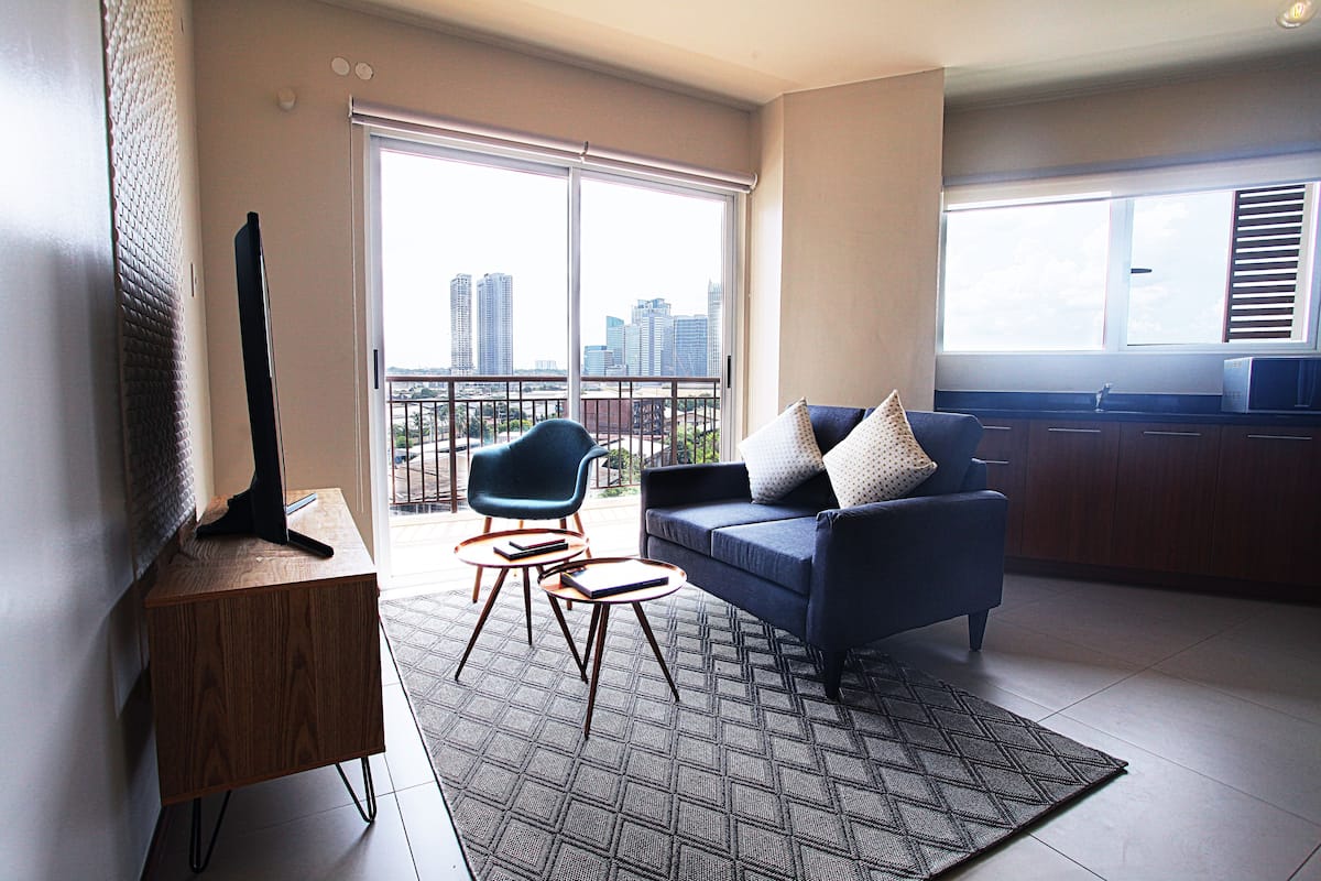 One Bedroom Flat | Living area