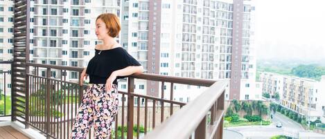 One Bedroom Flat | Balcony