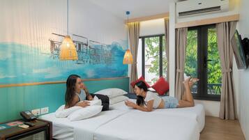 In-room safe, iron/ironing board, free WiFi, bed sheets