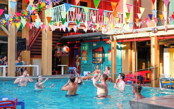 Outdoor pool - Lub d Siem Reap (Siem Reap)