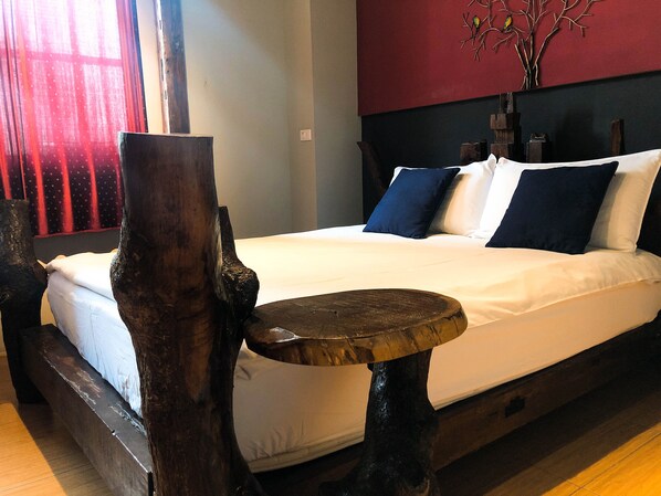 Comfort Double Room, Private Bathroom (302)