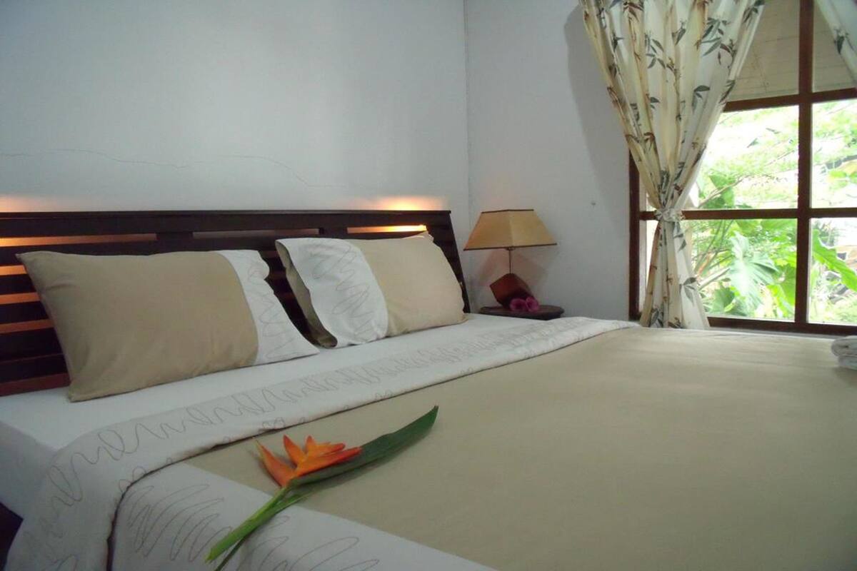 Villa for 2 Persons | Desk, rollaway beds (surcharge), WiFi (free)