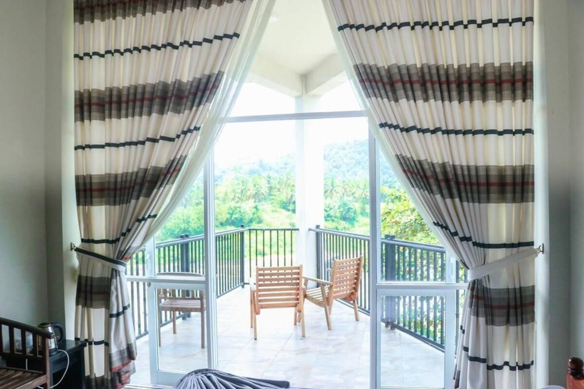 Economy Double Room, 1 Double Bed, Garden View | Premium bedding, in-room safe, desk, iron/ironing board
