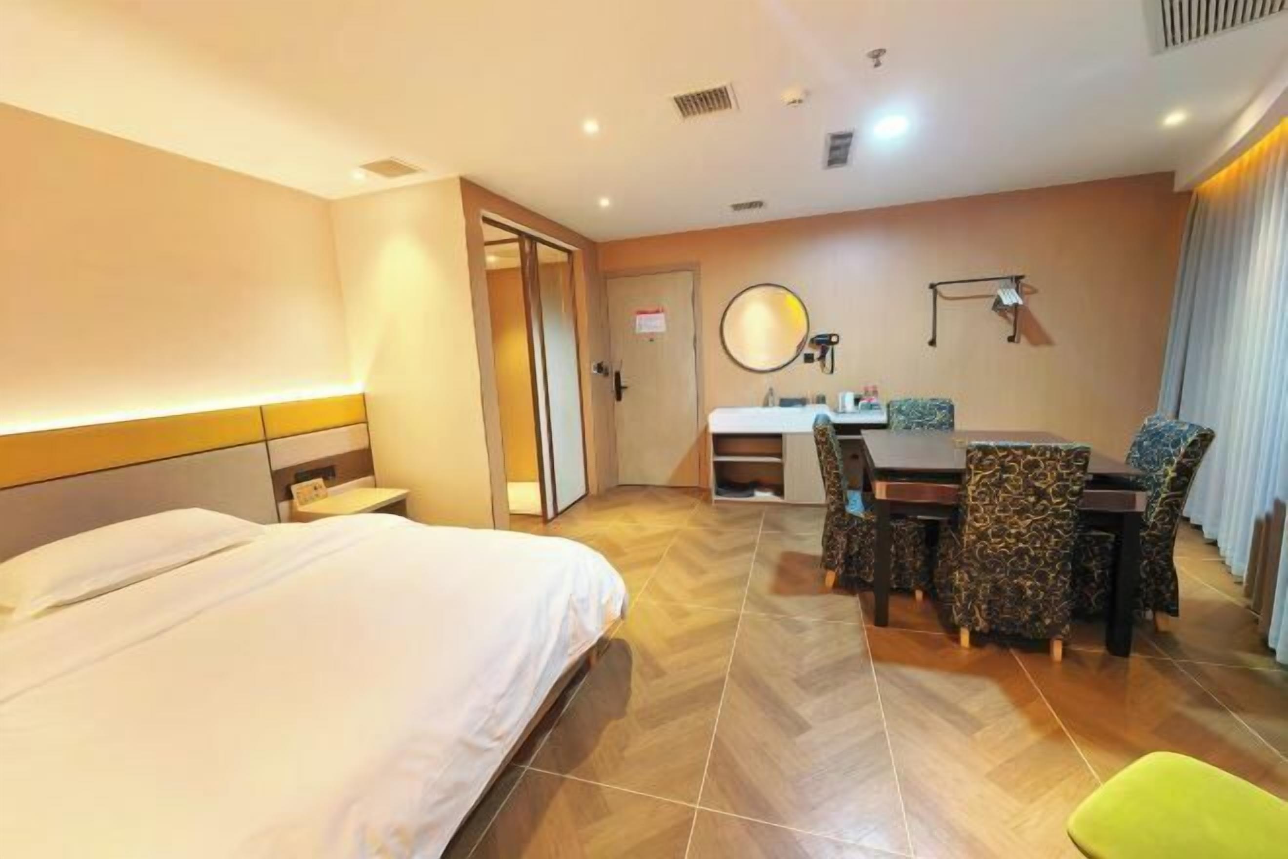 Desk, blackout drapes, free WiFi