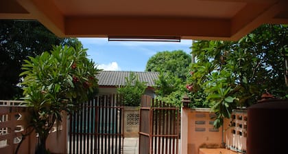 Baan Khun Nong