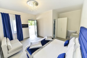 Minibar, bureau, chambres insonorisées, Wi-Fi gratuit