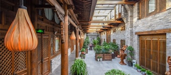 Water Hotel Pingyao