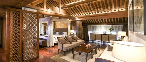 Premier Suite, 1 Katil Raja (King) (Free Train Station Pick Up) | 1 bilik tidur, cadar Frette Itali, peralatan tempat tidur premium
