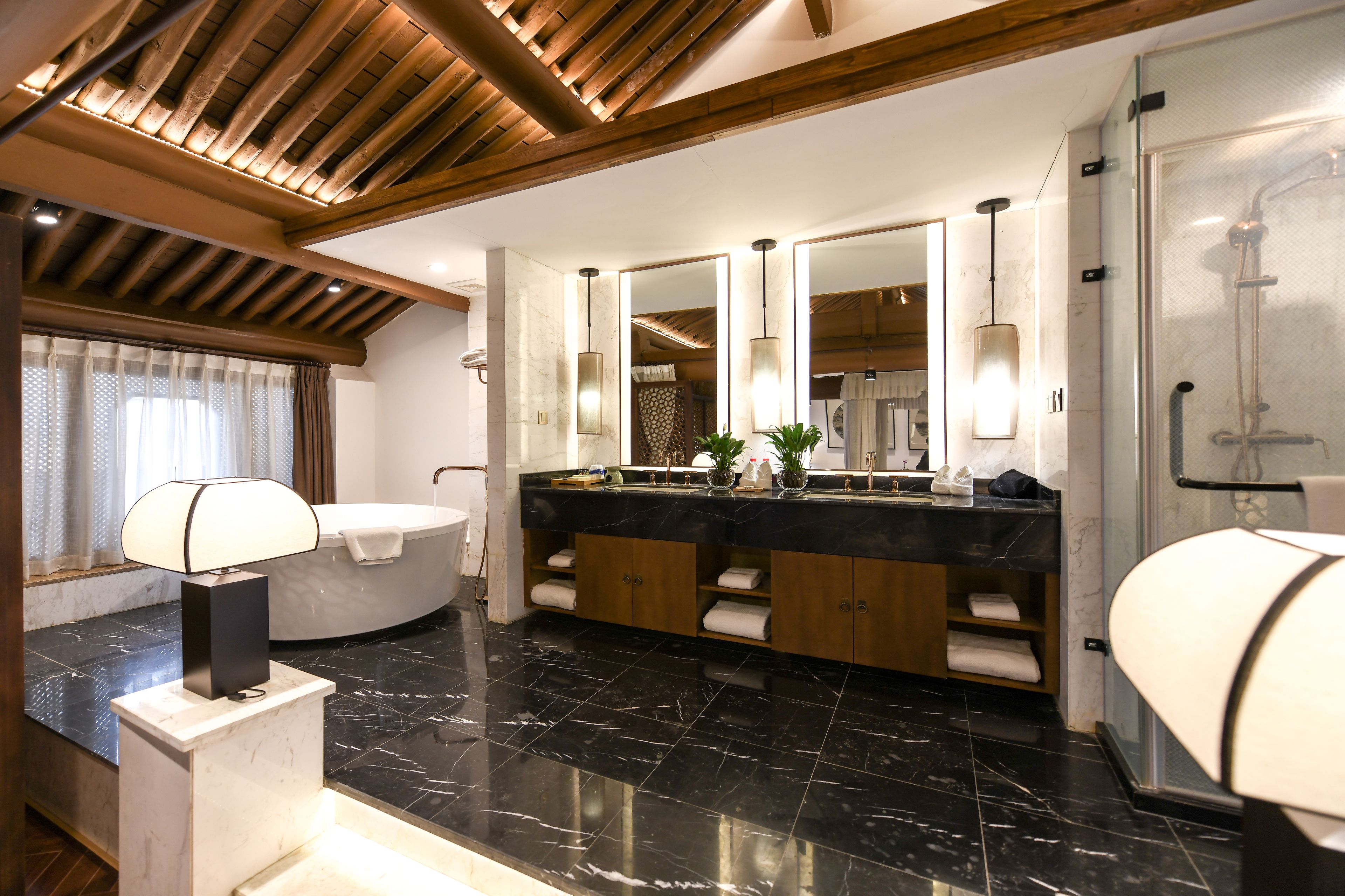 premier suite (free train station pick up) | bathroom | shower, rainfall showerhead, designer toiletries, hair dryer