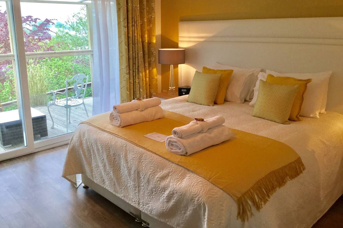 Habitación con 1 cama matrimonial o 2 individuales, balcón (Spa Bath)