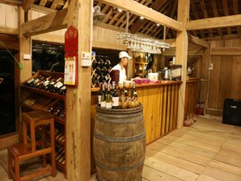 Bar (en la propiedad)