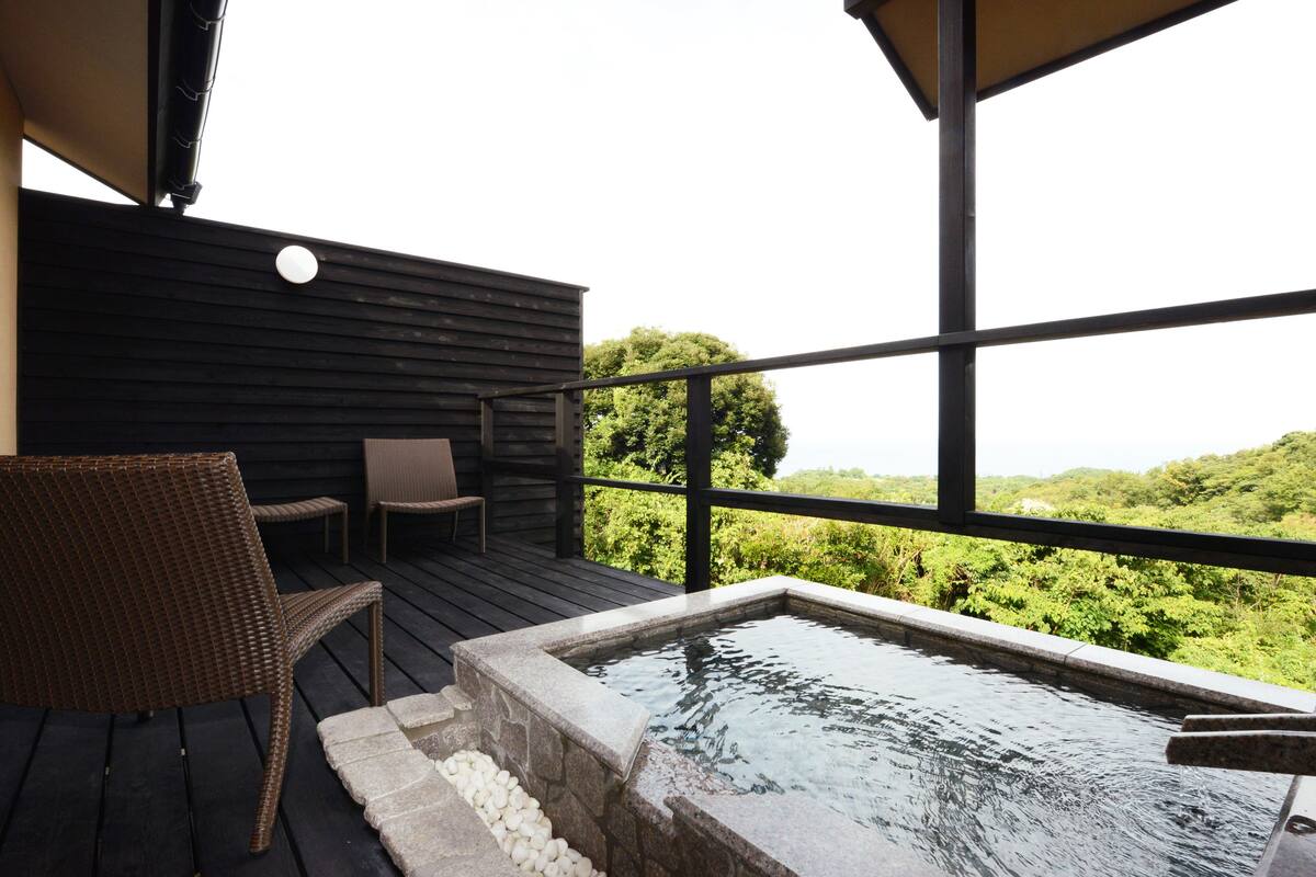 Private Onsen and Open-air Bath in Room | Premium bedding, down duvets, minibar, in-room safe