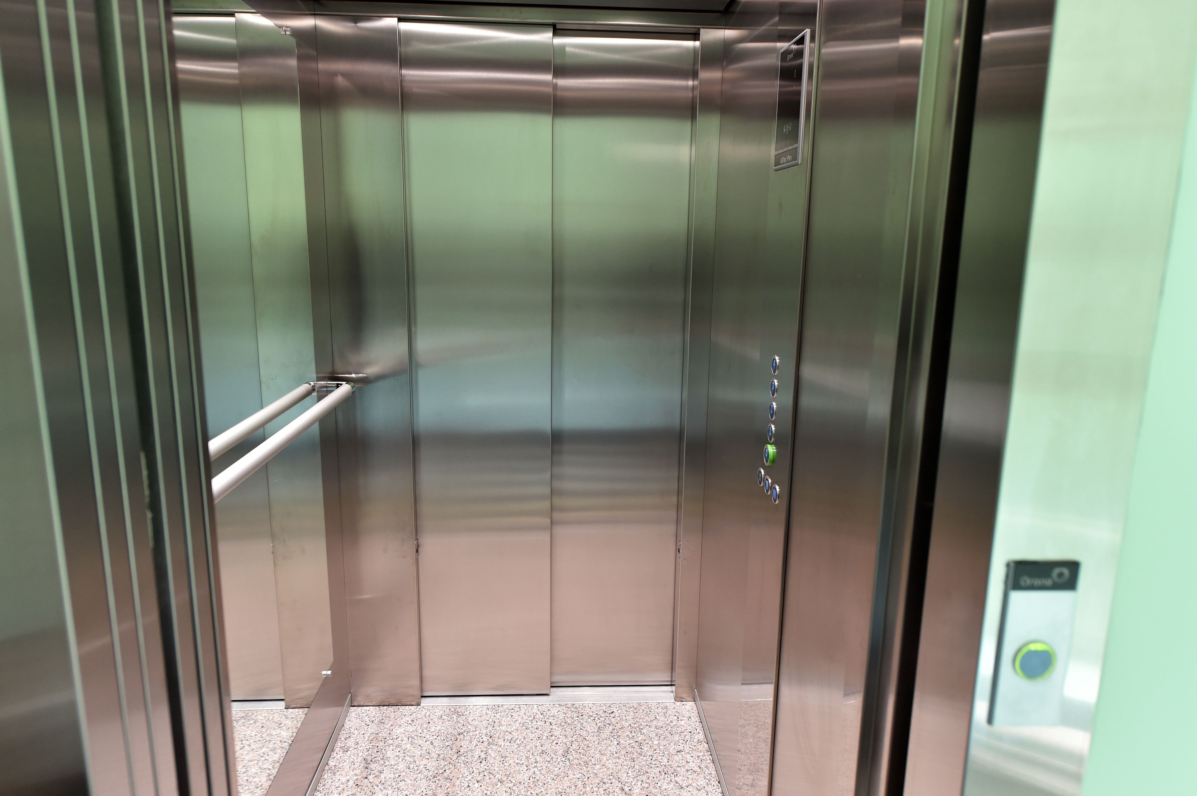 twin room, 2 single beds, balcony | premium bedding, minibar, in-room safe, desk