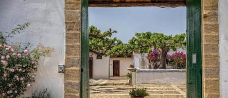 Ingresso della struttura