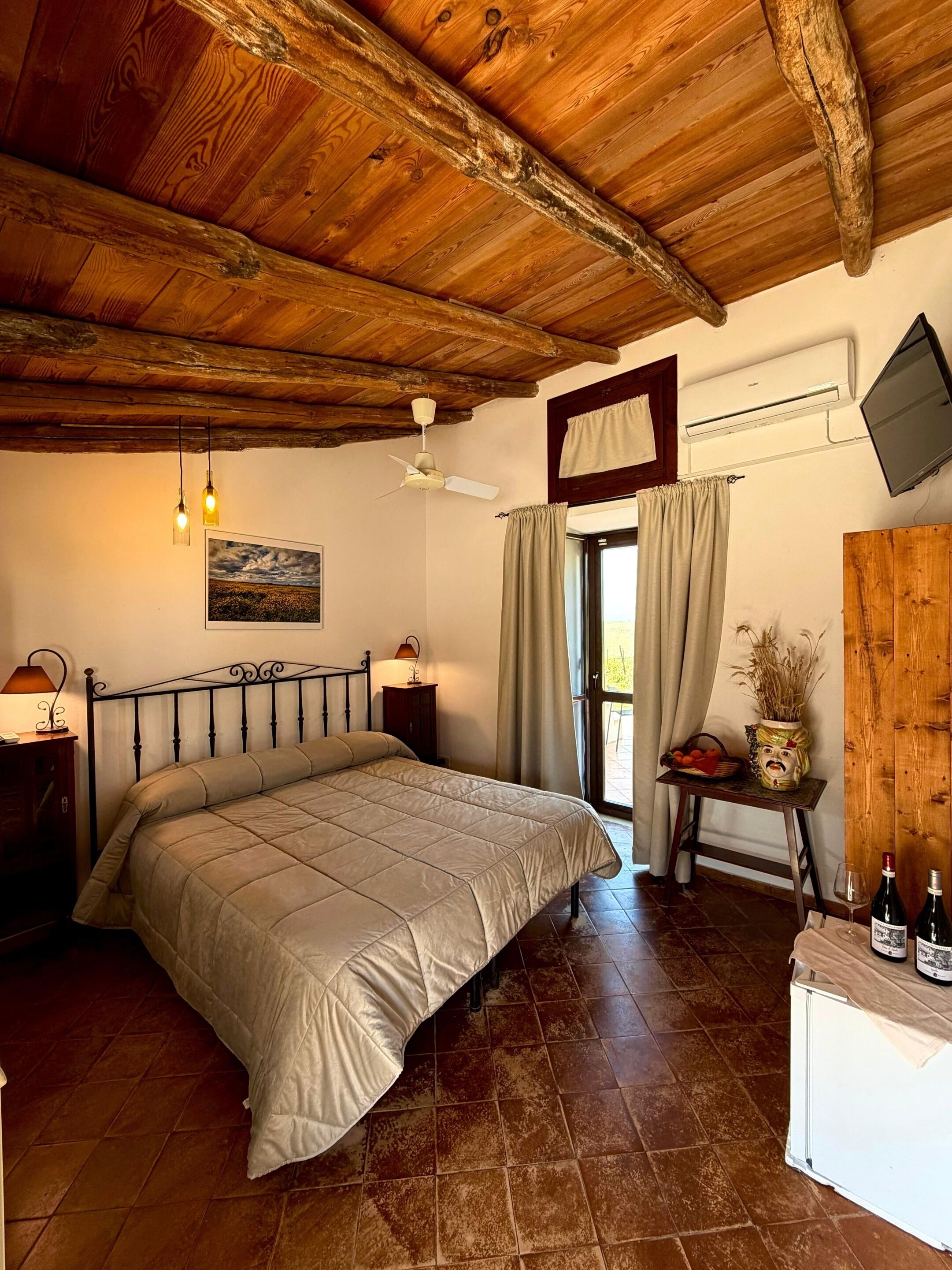 Habitación clásica con 1 cama matrimonial o 2 individuales | Cortinas blackout y acceso para silla de ruedas 