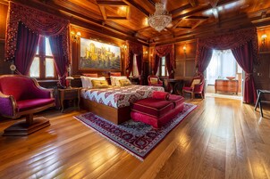 Deluxe Room, Garden View | Premium bedding, down comforters, memory foam beds, minibar