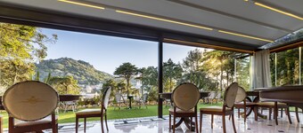 Sintra Marmòris Palace