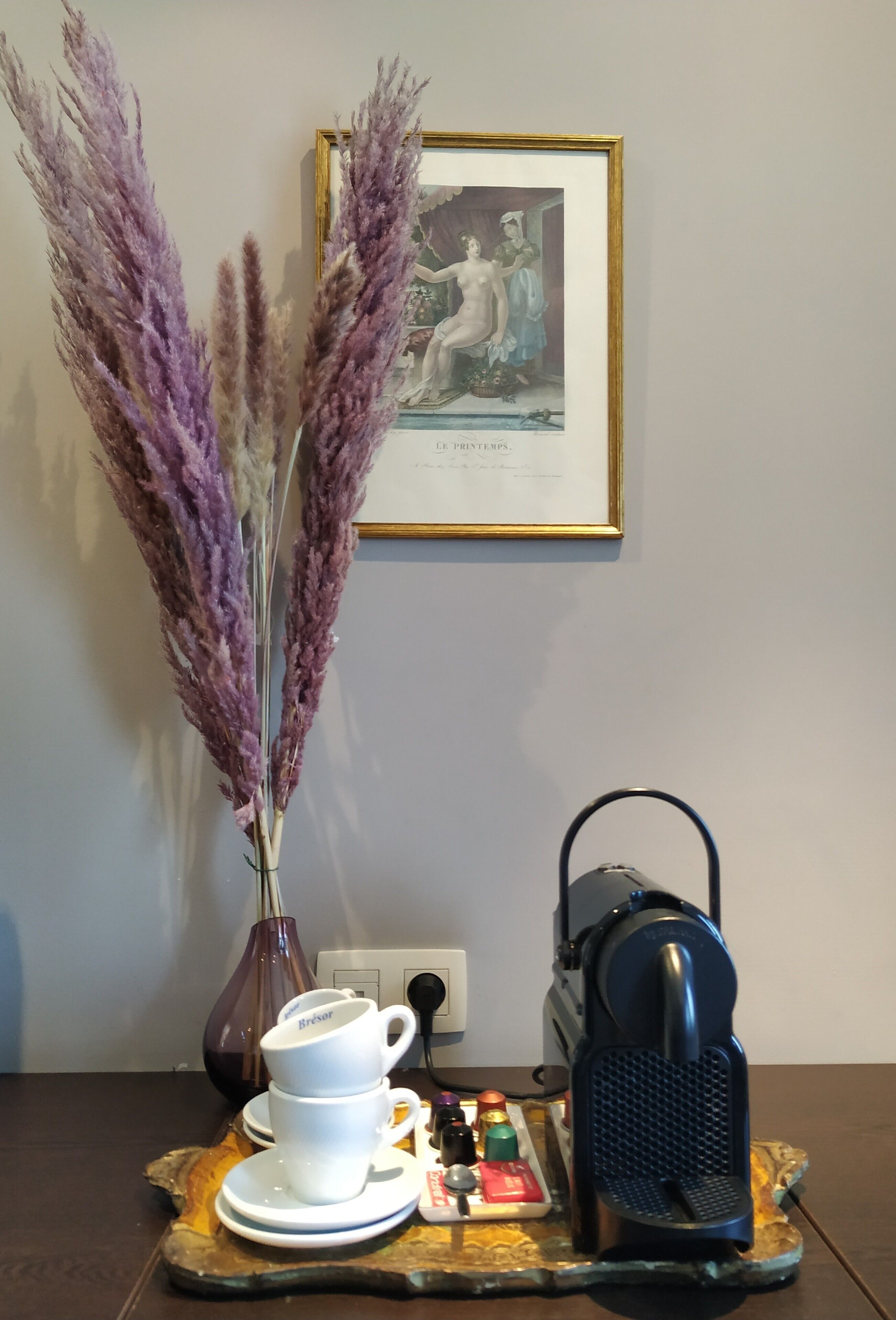 superior double room, 1 king bed | coffee and/or coffee maker